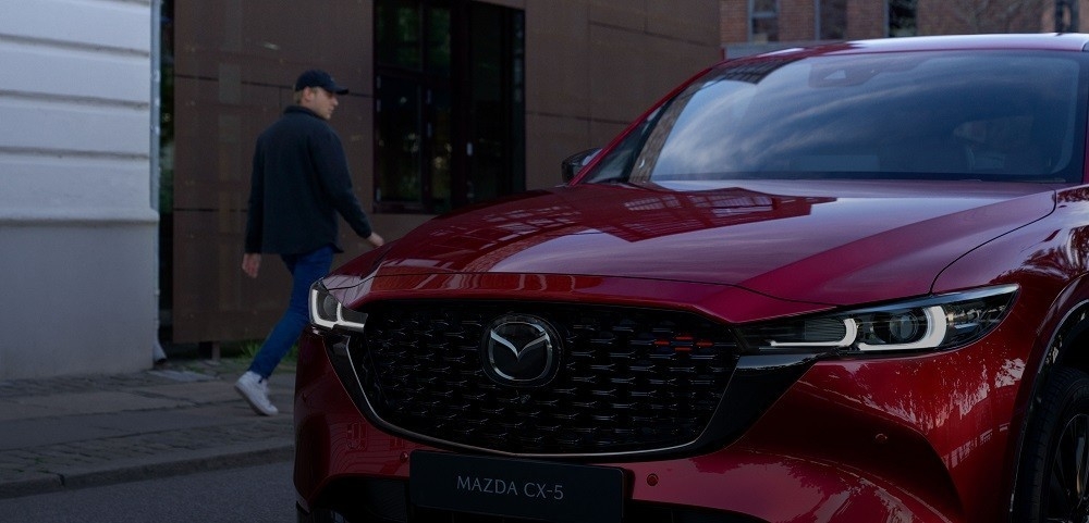 Xe Mazda CX5 Premium 20AT 2022  Trắng